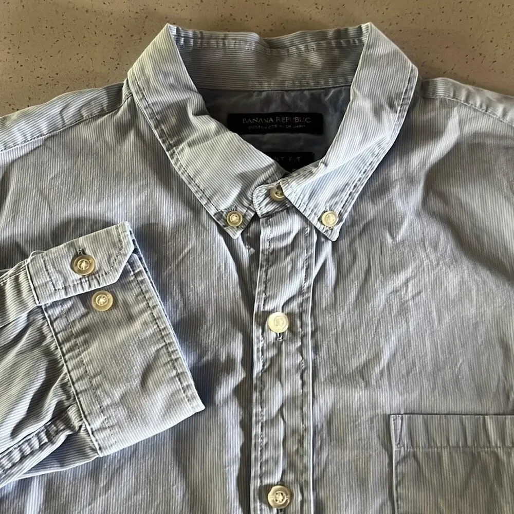 Banana Republic Striped Light Blue Grant Fit Button Down Mens Large